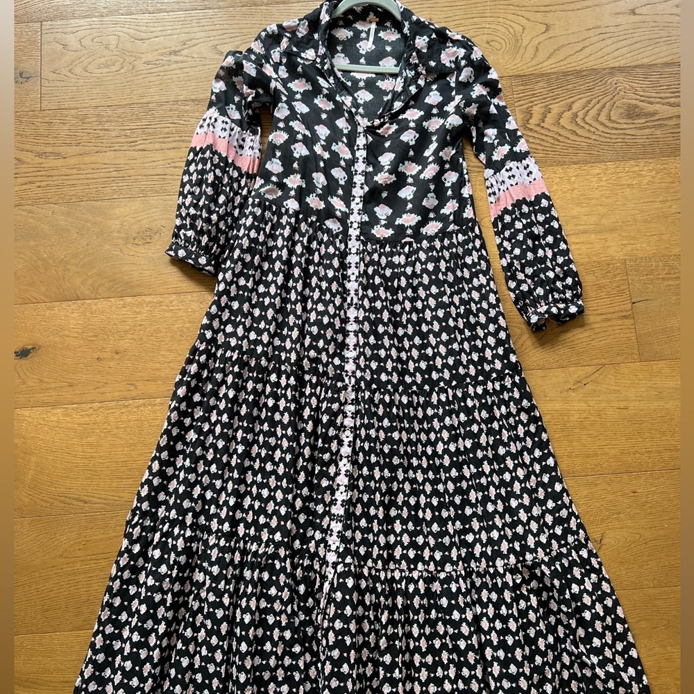 Free People XS Long Sleeve Maxi length dress